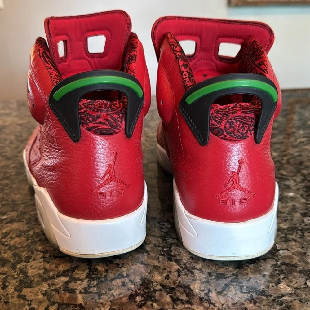 Jordan men’s retro 6 sizzle Red High-Top Sneakers EUC 10.5